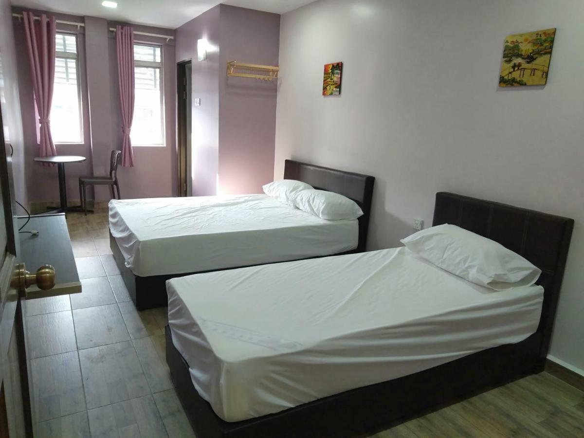 Purple Dream Home Teluk Panglima Garang Esterno foto