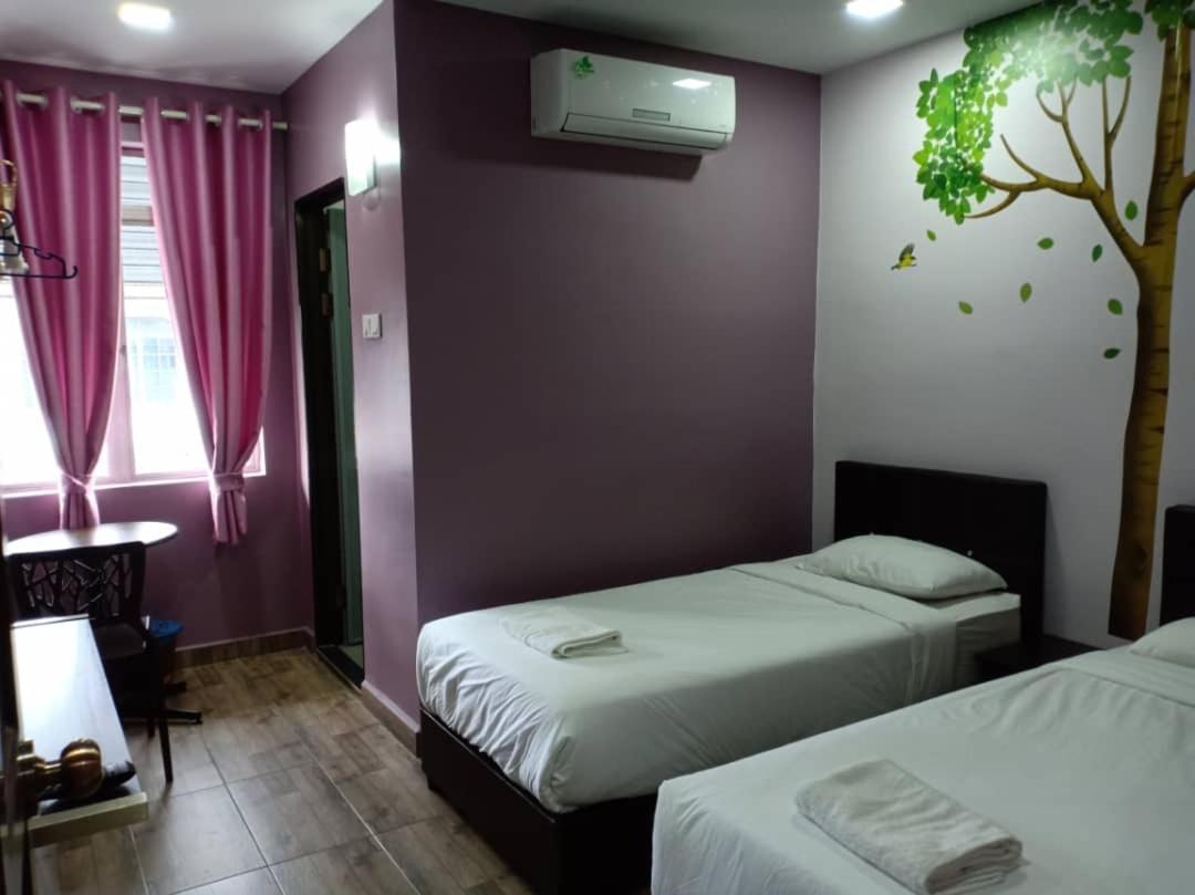 Purple Dream Home Teluk Panglima Garang Esterno foto